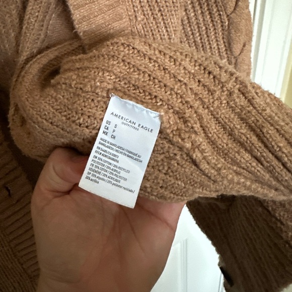 American Eagle Outfitters Tan Cable Knit Cardigan - Picture 6 of 7